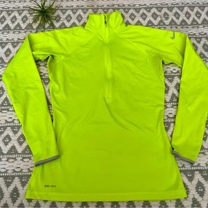 Nike | Dri-Fit Fleece Lined Pullover (M)